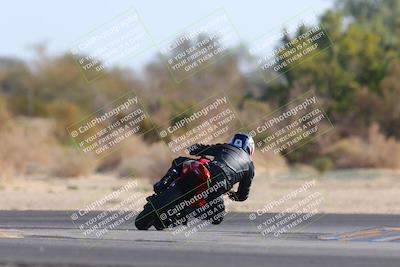 media/Dec-18-2022-SoCal Trackdays (Sun) [[8099a50955]]/Turn 7 Backside (1125am)/